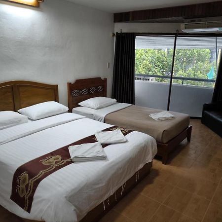Arcadia Mansion Hotell Pattaya Exteriör bild